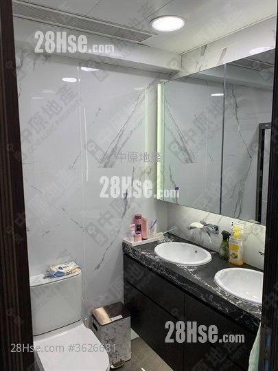 Noble Hill Sell 5+ Bedrooms 1,178 ft² Noble Hill Sell 5+ Bedrooms 1,178 ft²