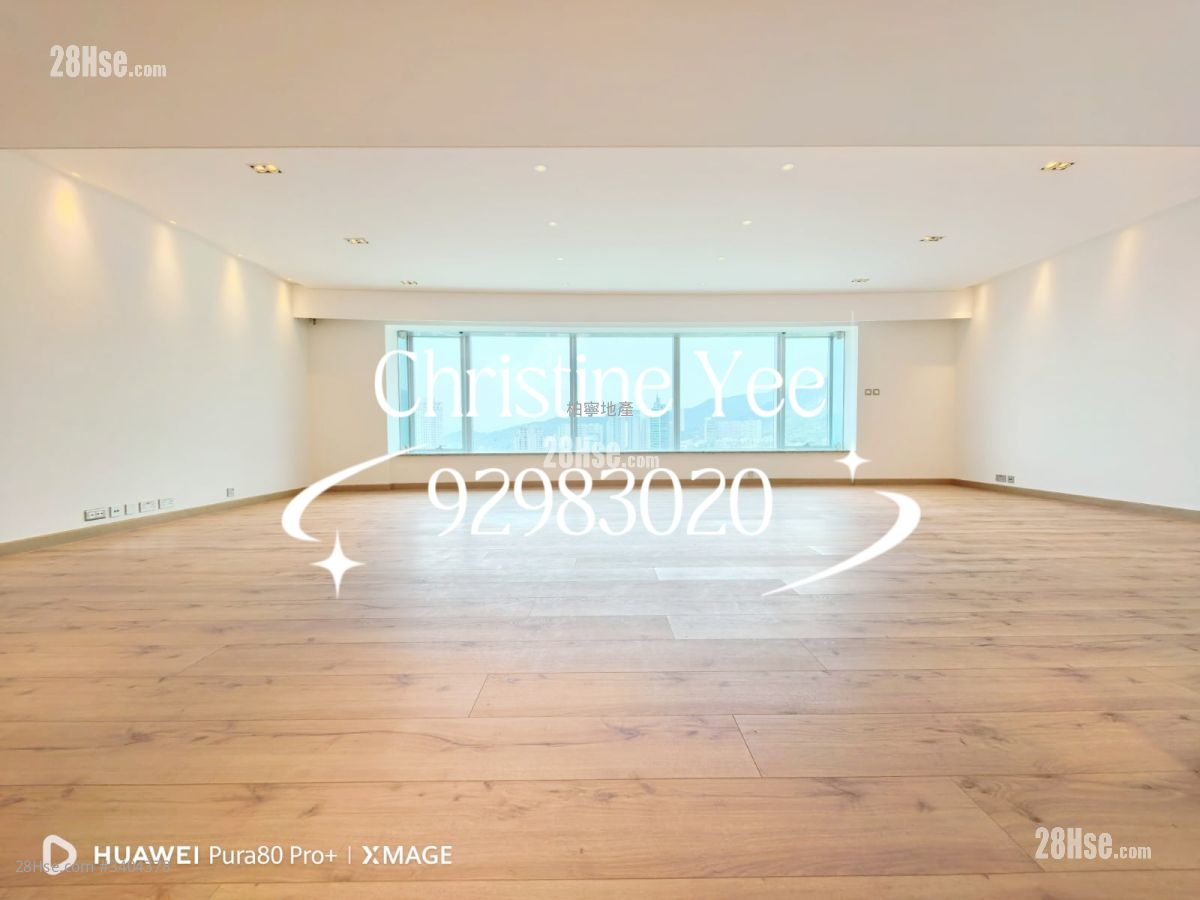 High Cliff Rental 4 Bedrooms , 3 Bathrooms 2,613 ft²