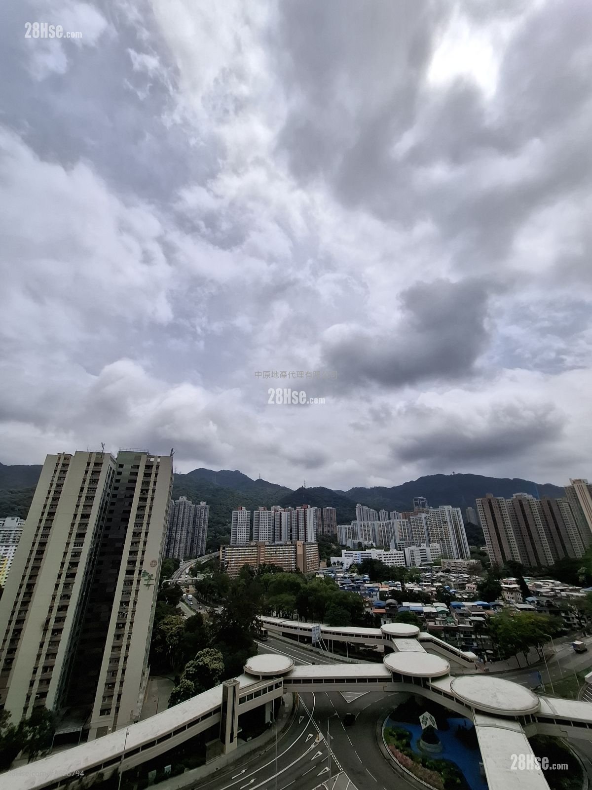 柏傲莊 售盤 3 房 , 2 浴室 663 平方呎