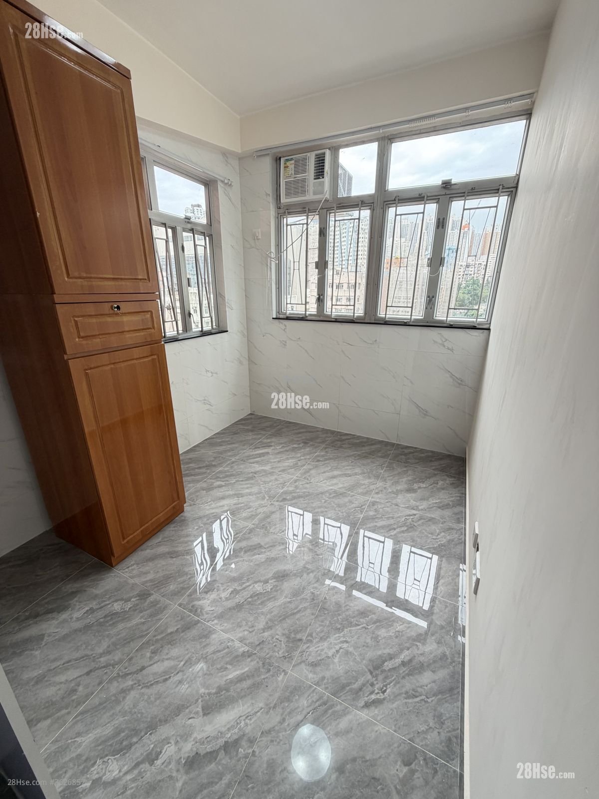 金橋華廈 租盤 開放式間隔 , 1 浴室 150 平方呎