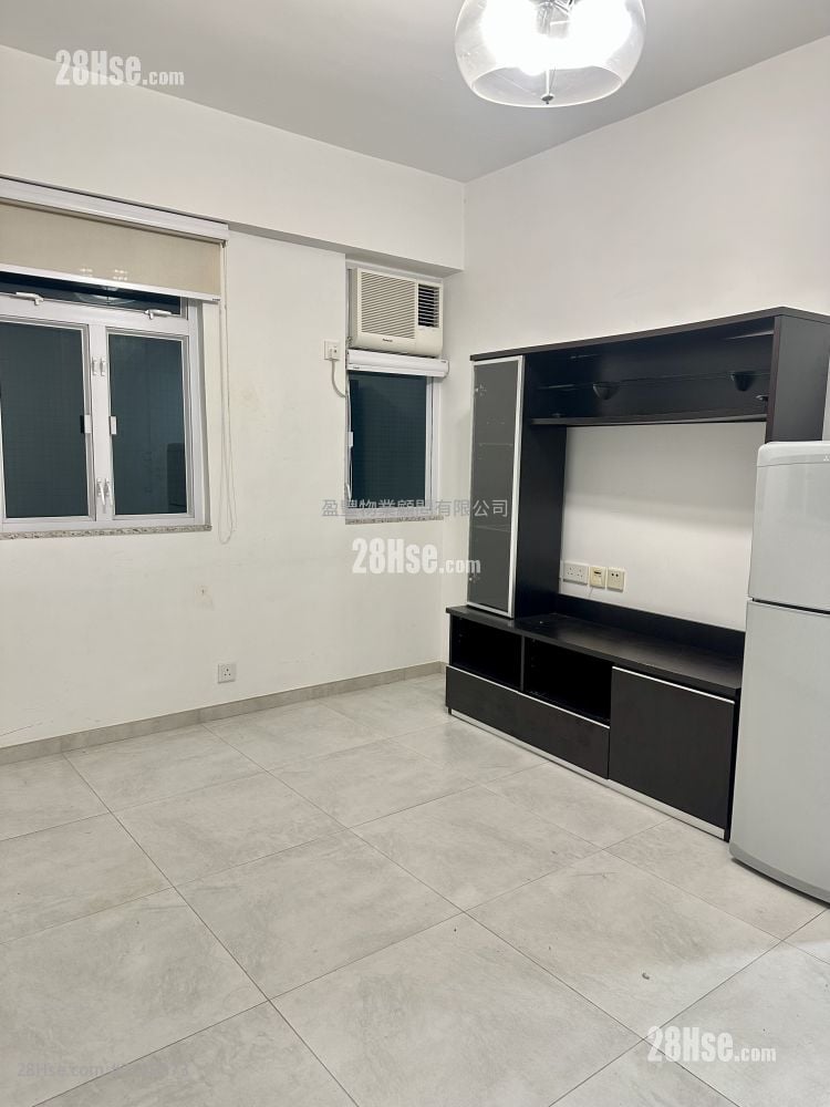 軒尼詩大樓 售盤 1 房 , 1 浴室 297 平方呎