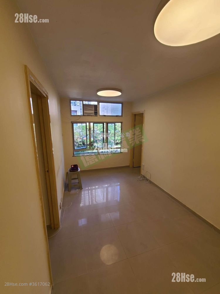 Hong Pak Court Rental 2 Bedrooms , 1 Bathroom 401 ft²