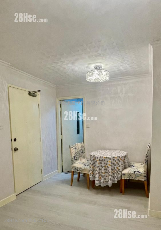 Whampoa Garden Rental 2 Bedrooms , 1 Bathroom 389 ft²