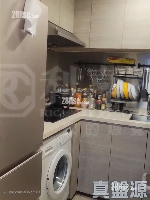 Lai Tsui Court Sell 2 Bedrooms , 1 Bathroom 381 ft²