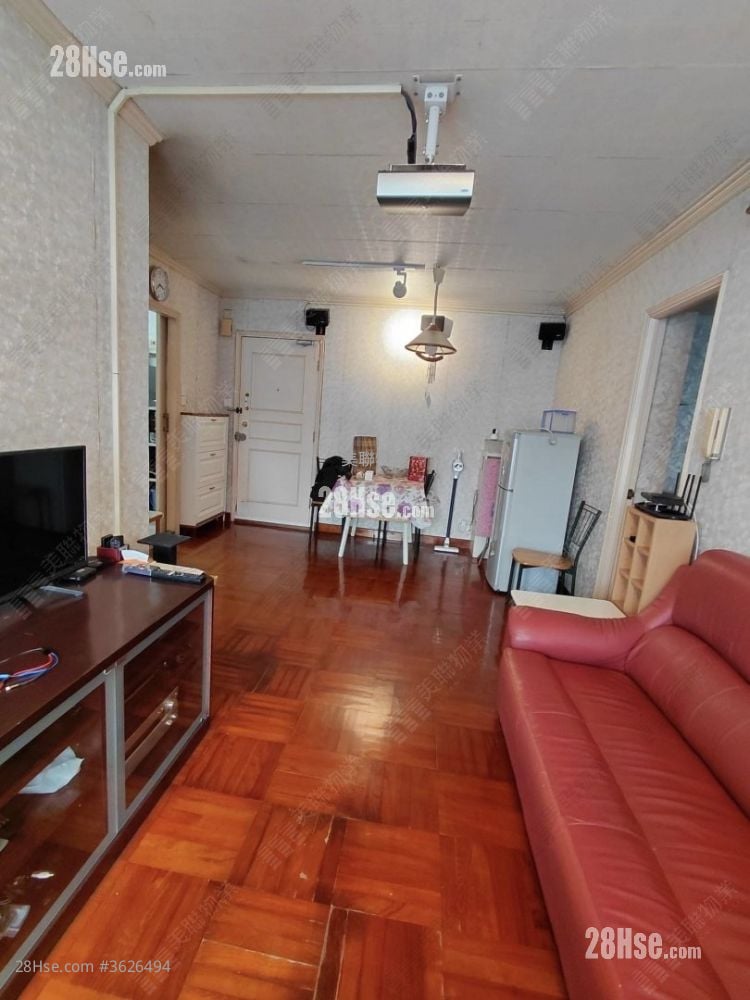 King Shing Court Sell 1 Bedroom , 2 Bathrooms 538 ft²