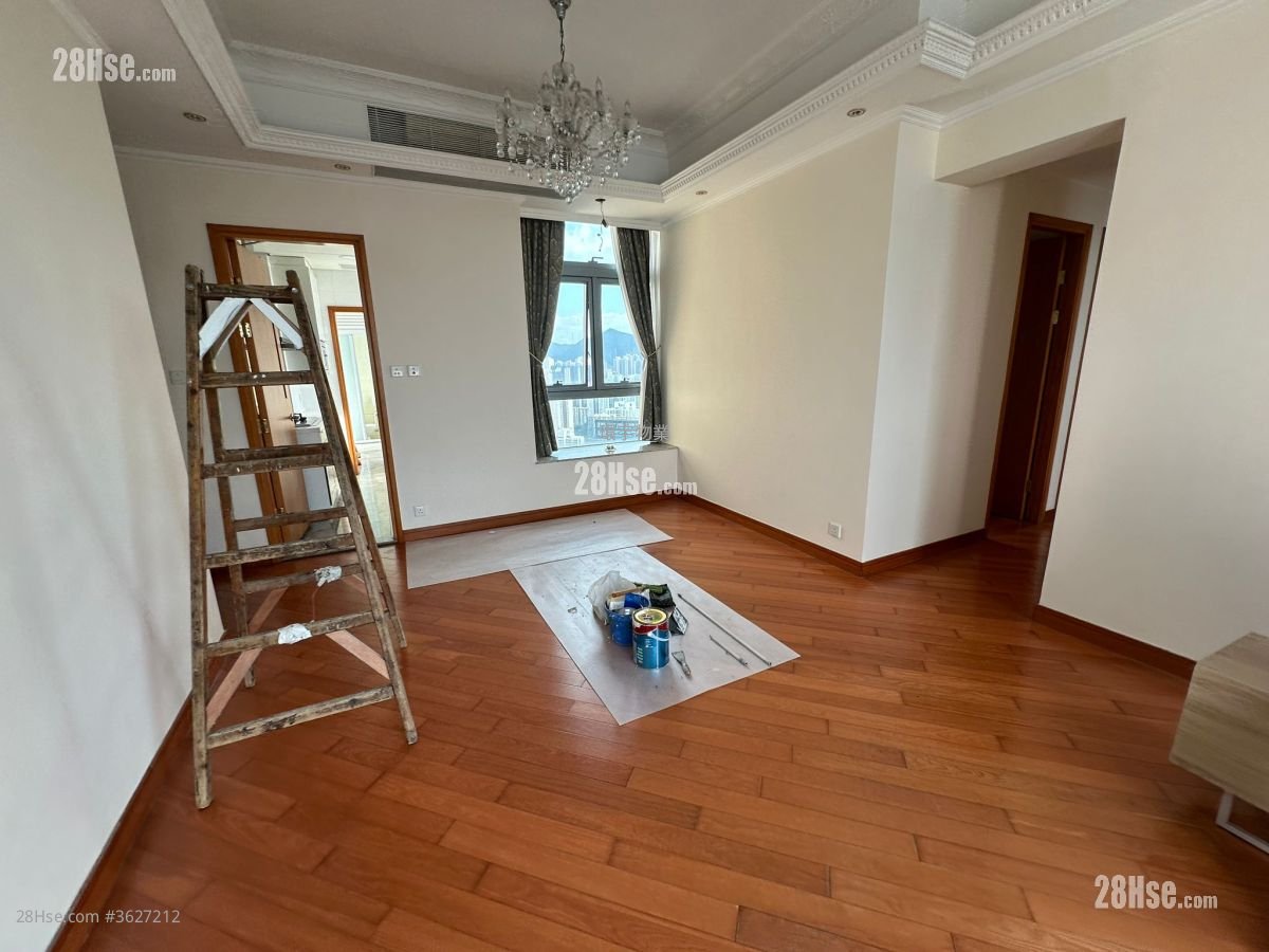 The Dynasty Rental 4 Bedrooms , 3 Bathrooms 998 ft²