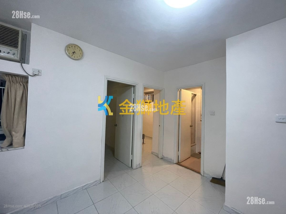 Carado Garden Rental 2 Bedrooms 428 ft²