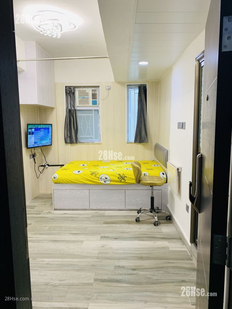 鴻星大廈 租盤 1 房 , 1 浴室 230 平方呎