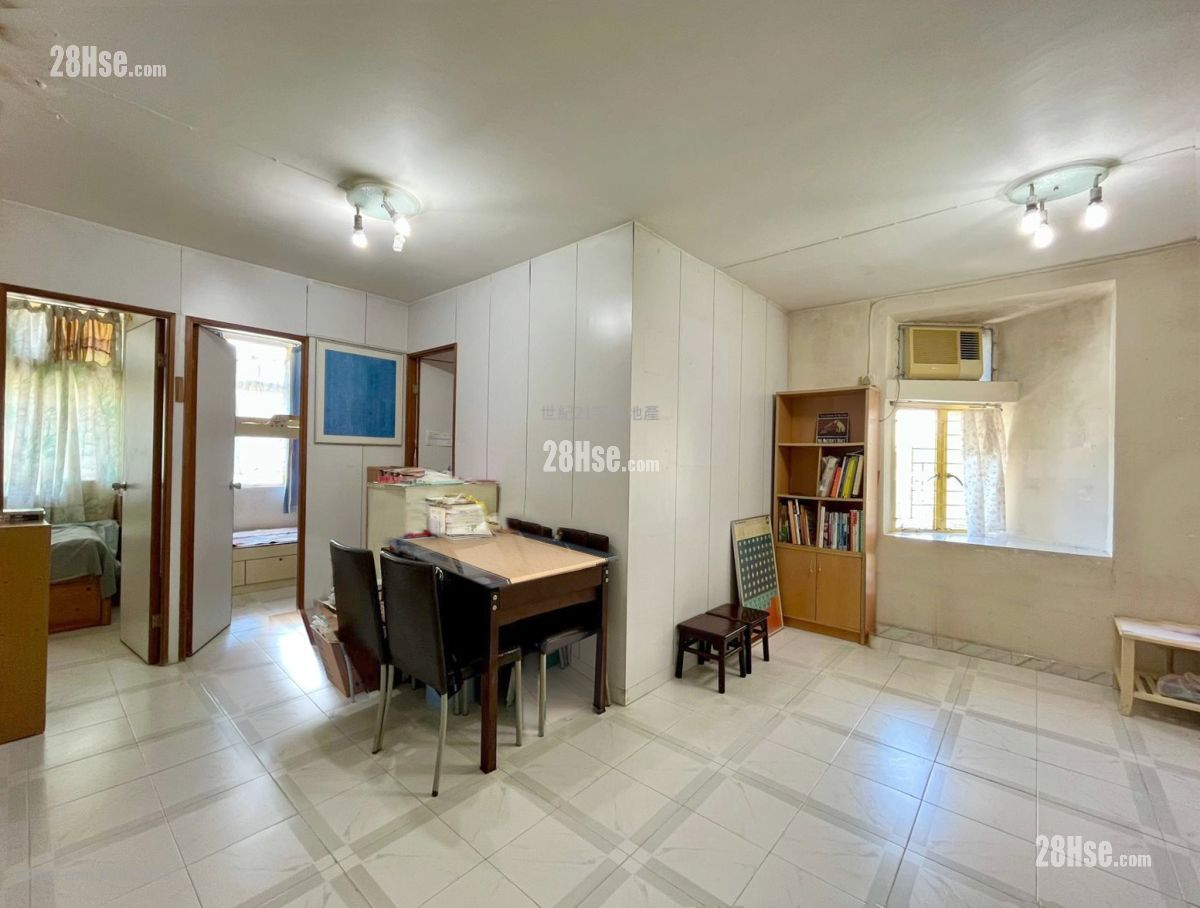 Tai Wo Estate Sell 3 Bedrooms , 1 Bathroom 489 ft²