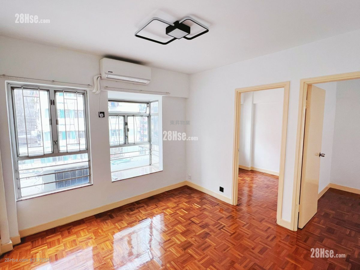 銀河大廈 租盤 2 房 , 1 浴室 314 平方呎