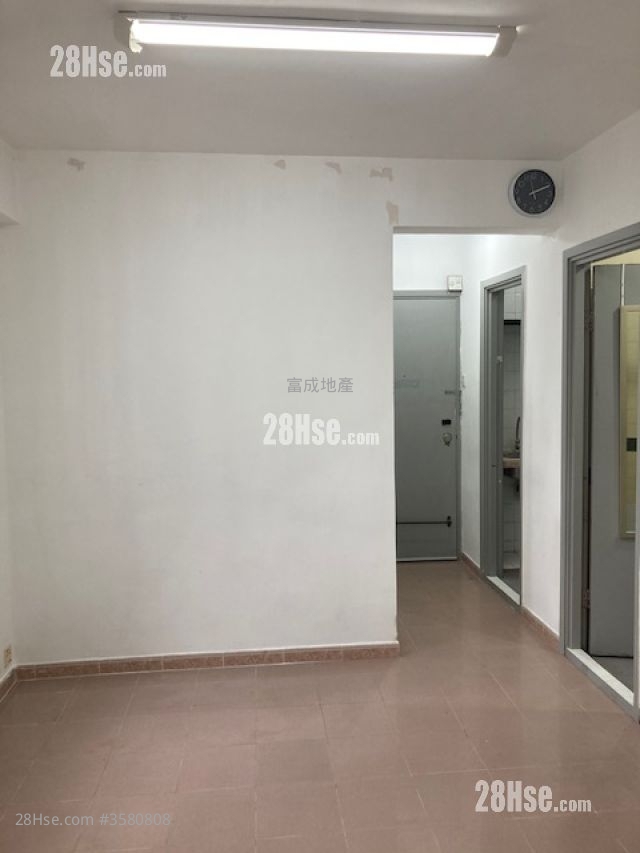 Wing Fu Mansion Sell 1 Bedroom , 1 Bathroom 307 ft²