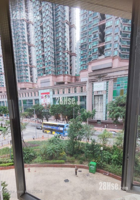 Yan Ming Court Sell 2 Bedrooms 401 ft²