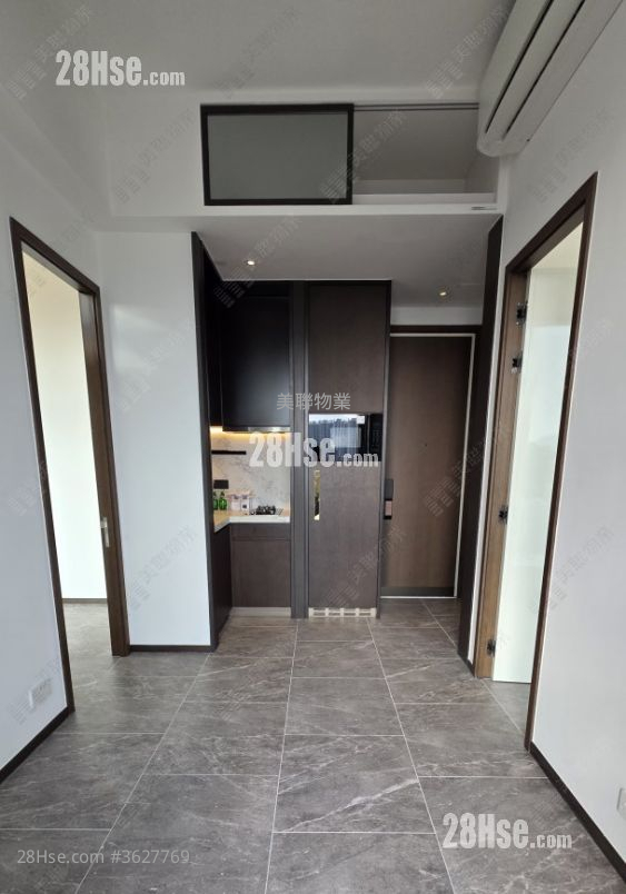 Belgravia Place Rental 335 ft²