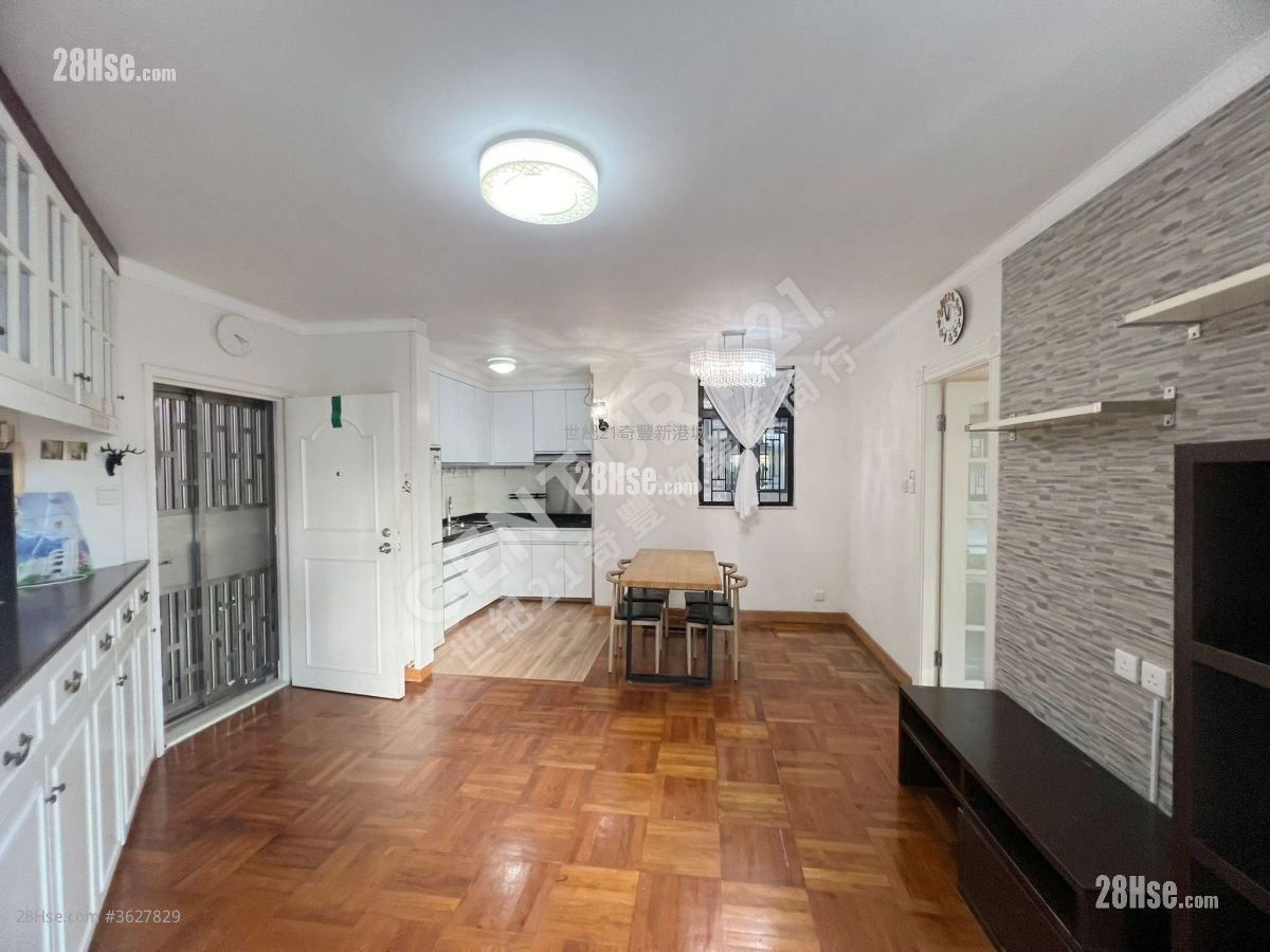 Park Belvedere Sell 3 Bedrooms , 2 Bathrooms 607 ft²