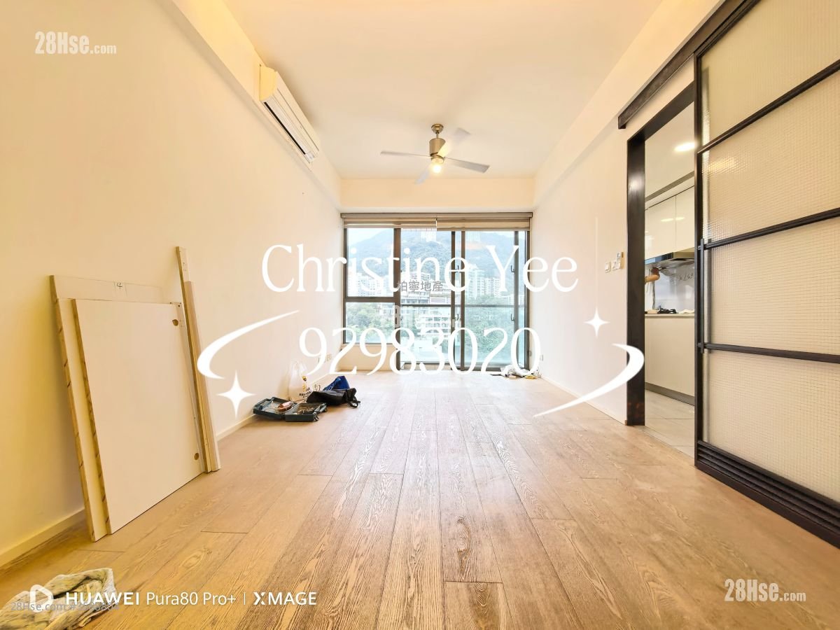 The Oakhill Rental 2 Bedrooms , 2 Bathrooms