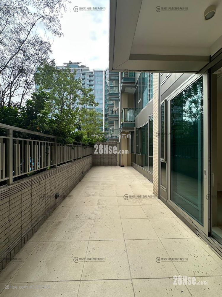 Mayfair By The Sea 8 Rental 3 Bedrooms , 2 Bathrooms 666 ft²