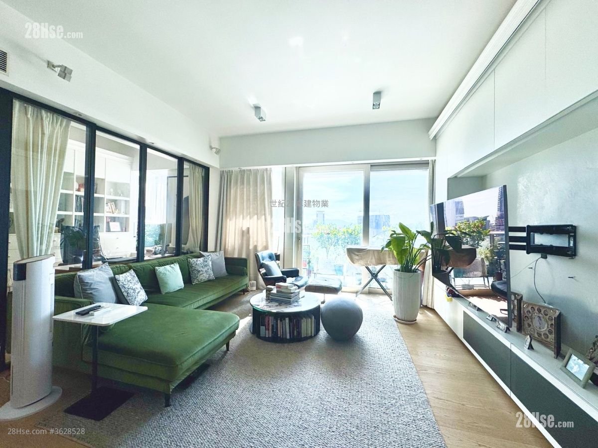 The Coronation Rental 4 Bedrooms , 2 Bathrooms 1,624 ft²