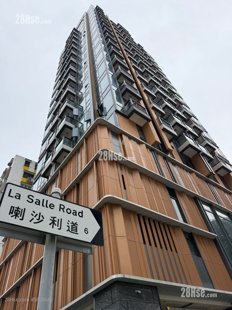 La Salle Residence Rental 1 Bedroom , 1 Bathroom 403 ft²