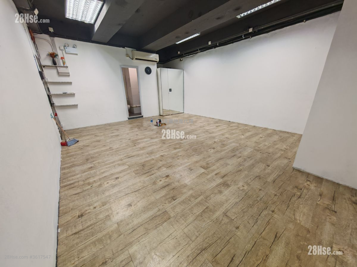 House Of Corona Rental Studio , 1 Toilet 436 ft²