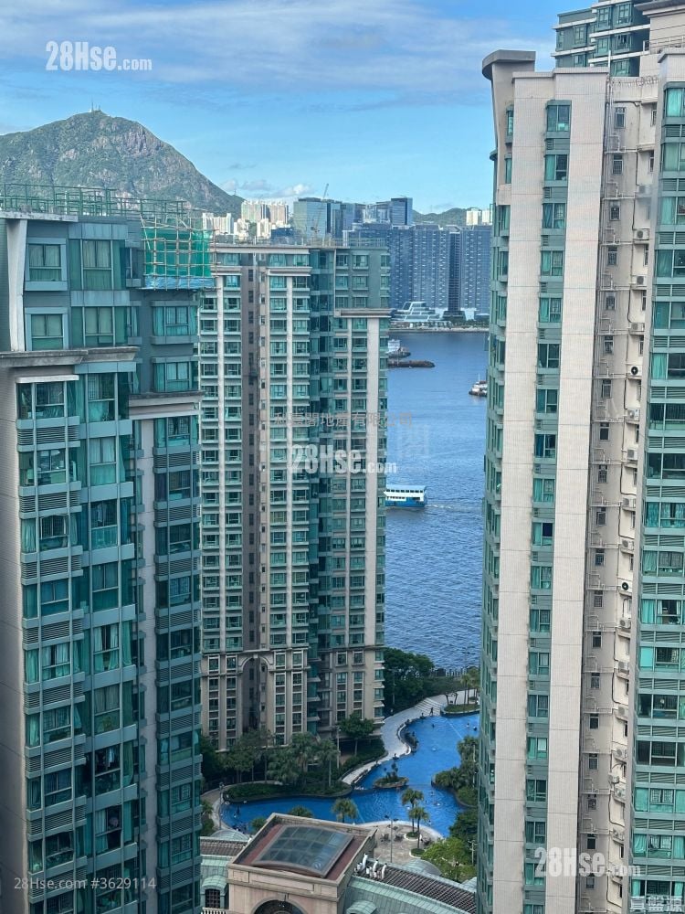 Laguna Verde Sell 3 Bedrooms , 2 Bathrooms 755 ft²