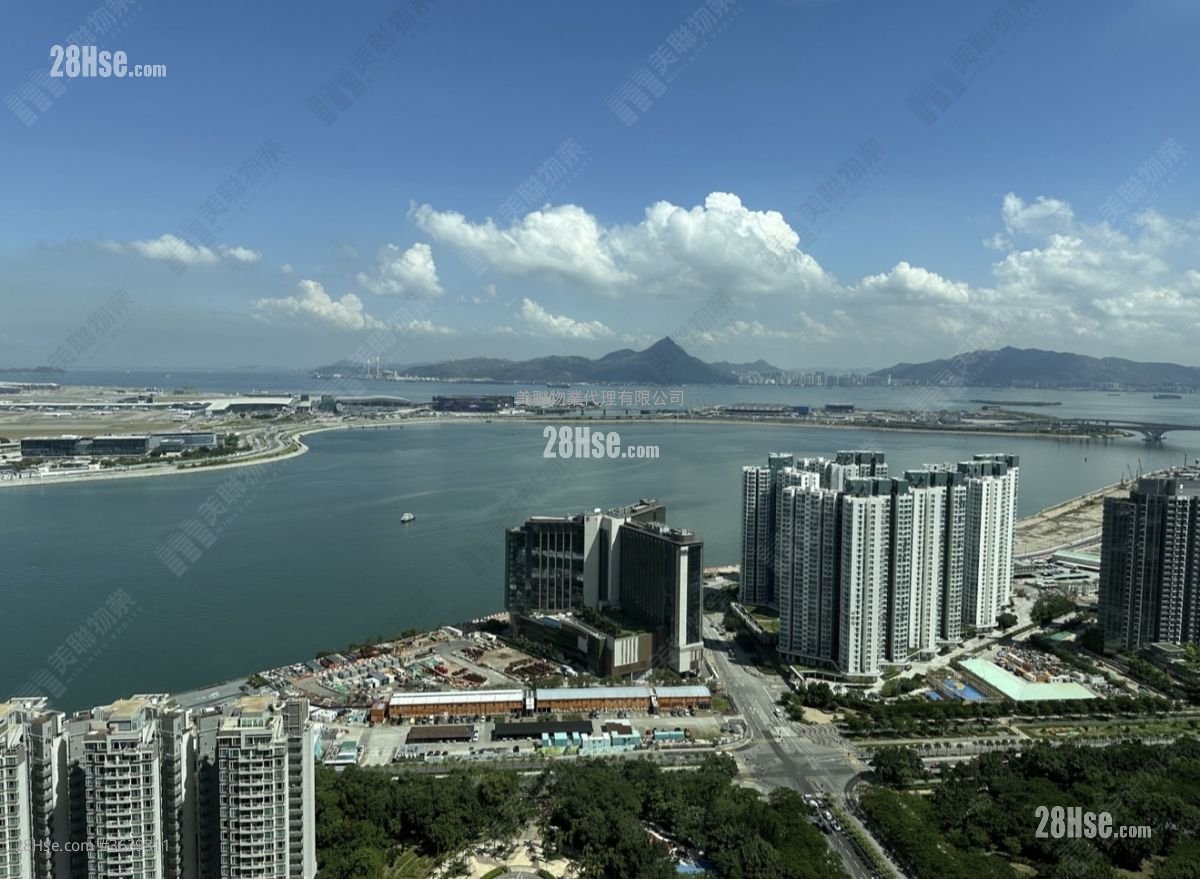 藍天海岸 售盤 3 房 , 2 浴室 781 平方呎