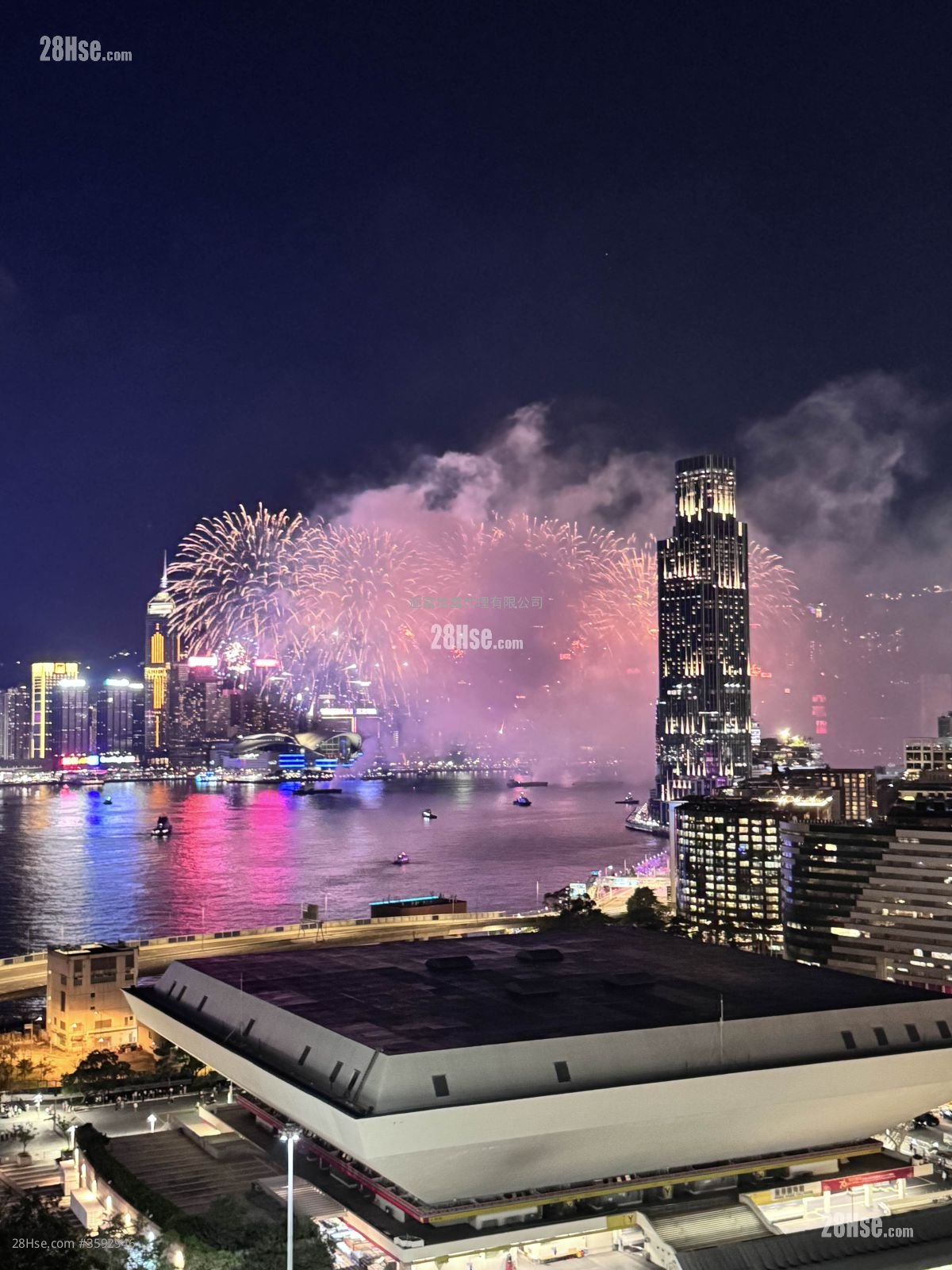 The Metropolis Residence Rental 2 Bedrooms , 1 Bathroom 471 ft²