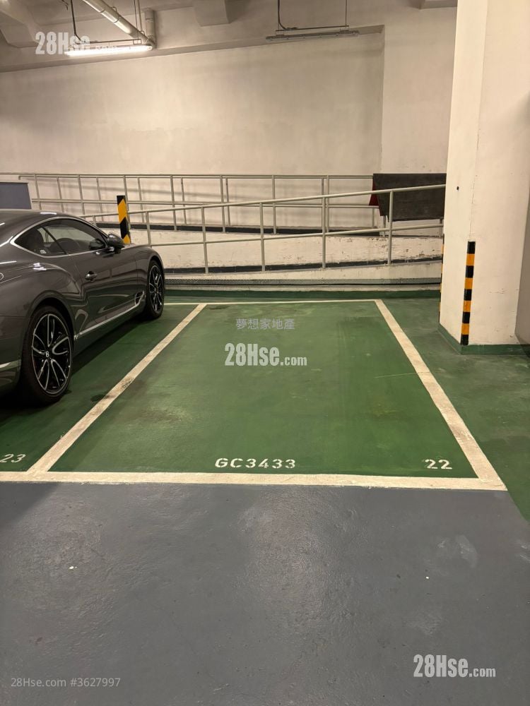 Serenade Rental 100 ft²