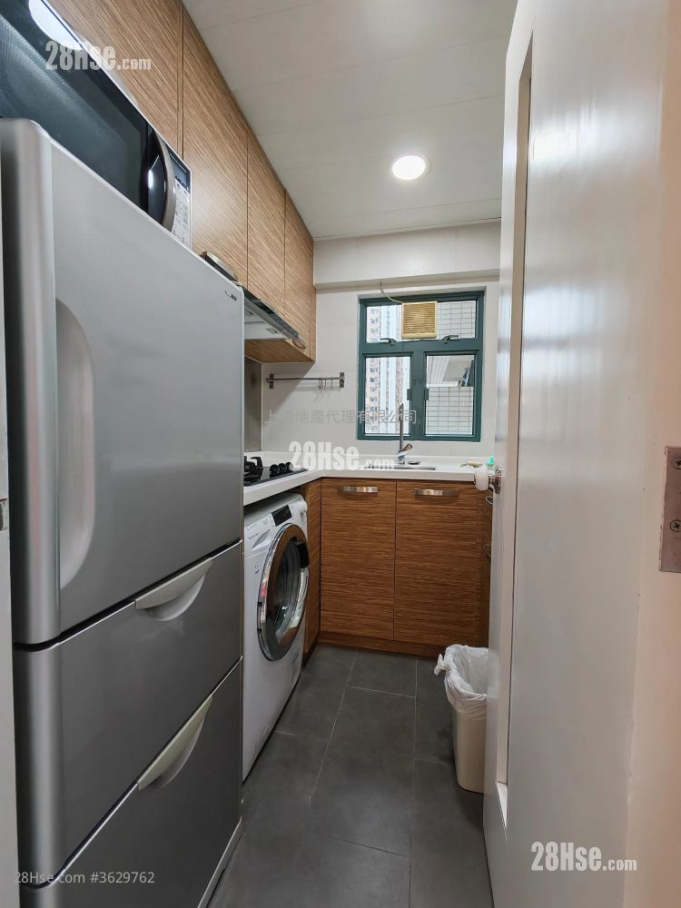 俊陞華庭 租盤 3 房 , 2 浴室 617 平方呎