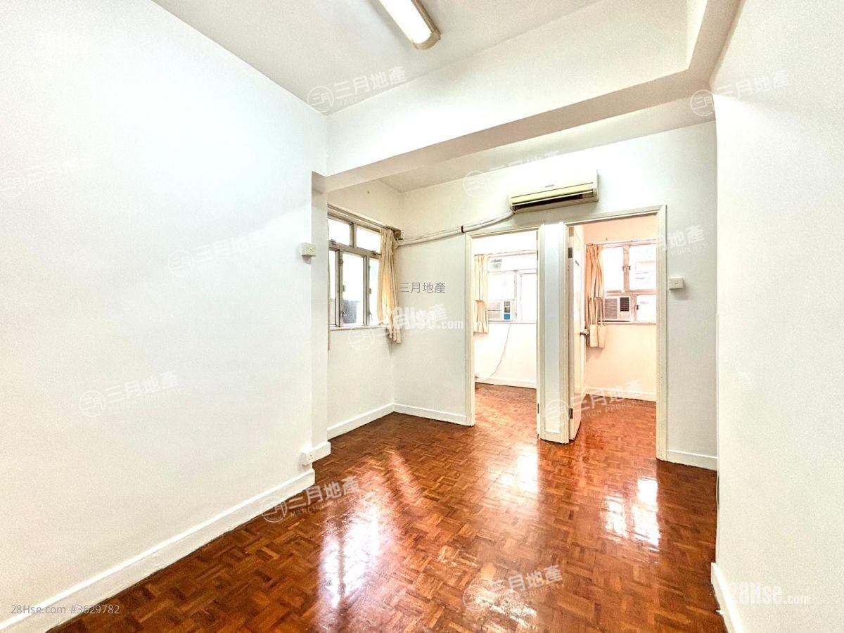 彌敦道大樓 租盤 2 房 , 1 浴室 322 平方呎