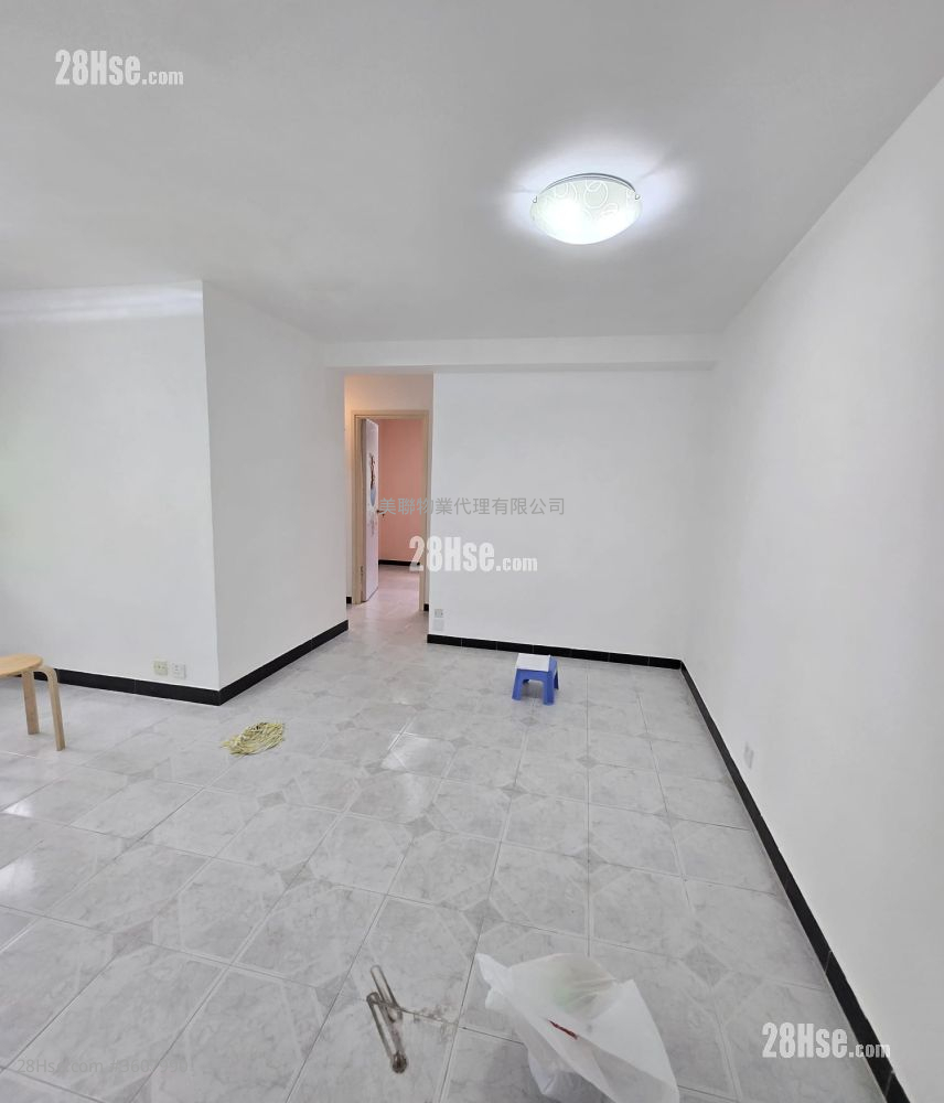 On Kay Court Rental 3 Bedrooms , 1 Bathroom 568 ft²