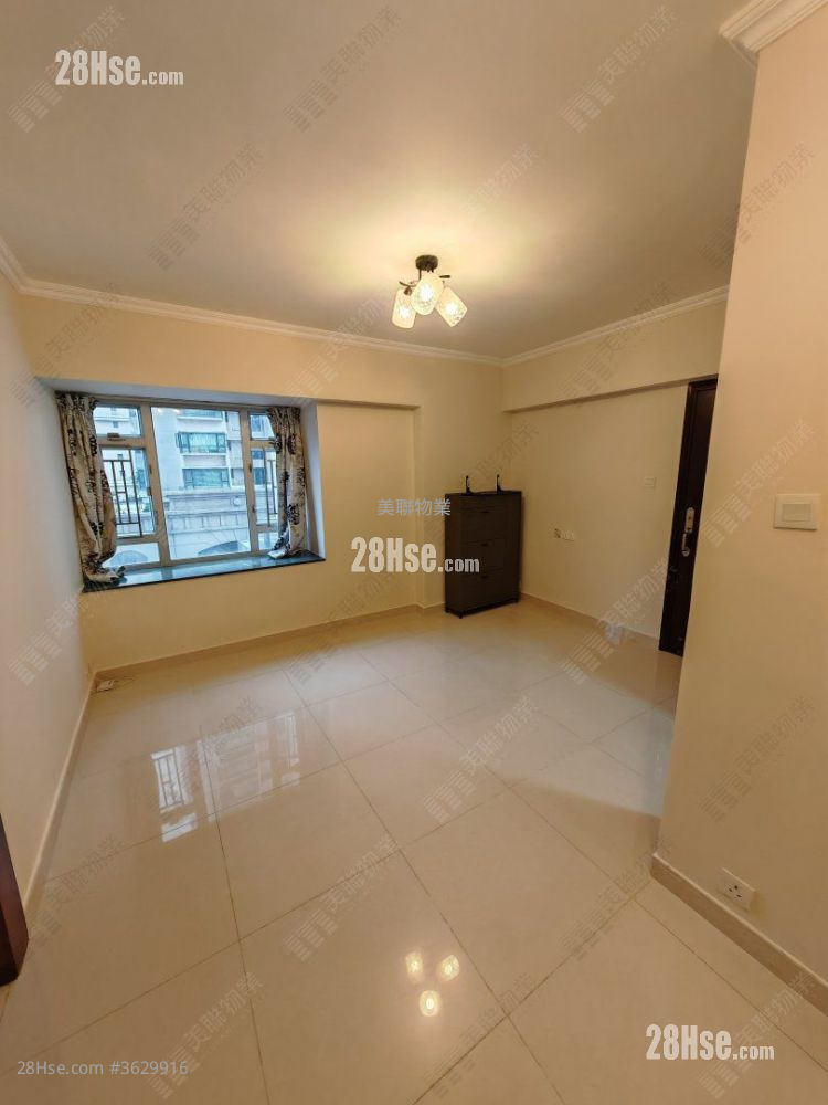 Kui Fat Building Rental 2 Bedrooms , 1 Bathroom 452 ft²