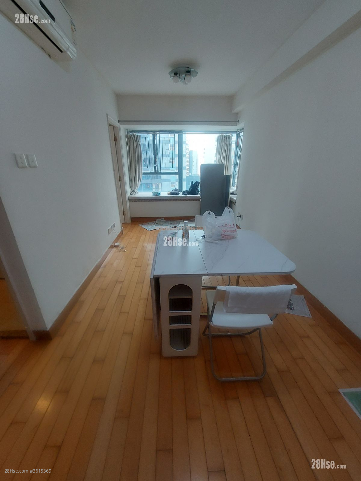 Queen's Terrace Rental 2 Bedrooms , 1 Bathroom 393 ft²