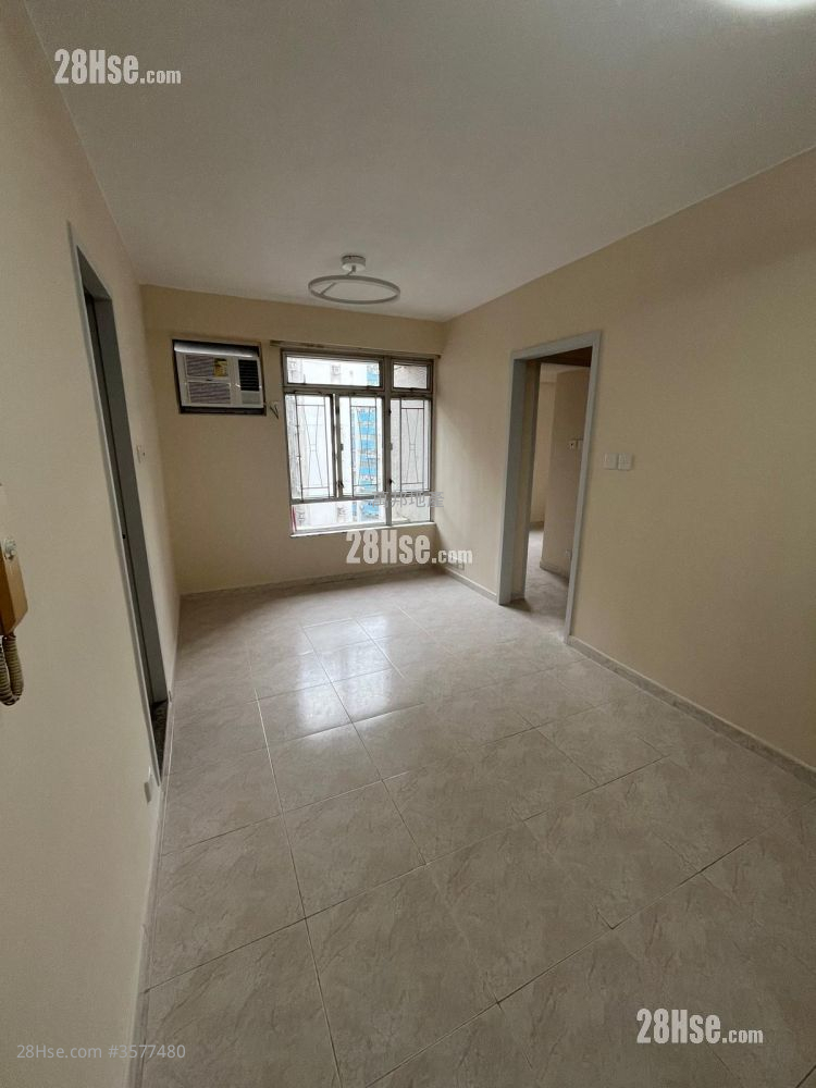 Aberdeen Centre Rental 2 Bedrooms , 1 Bathroom 432 ft²