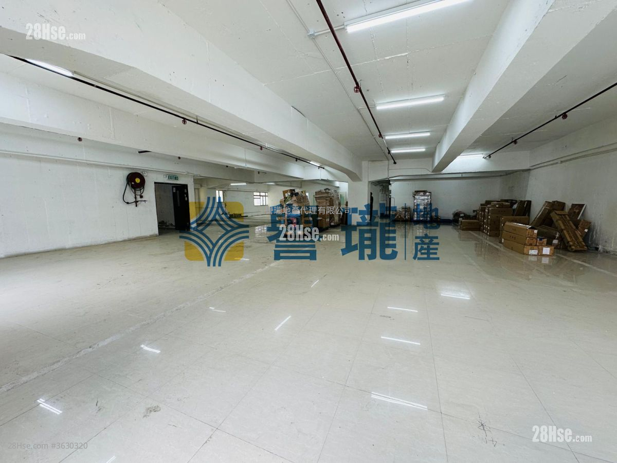 裕林工業中心 租盤