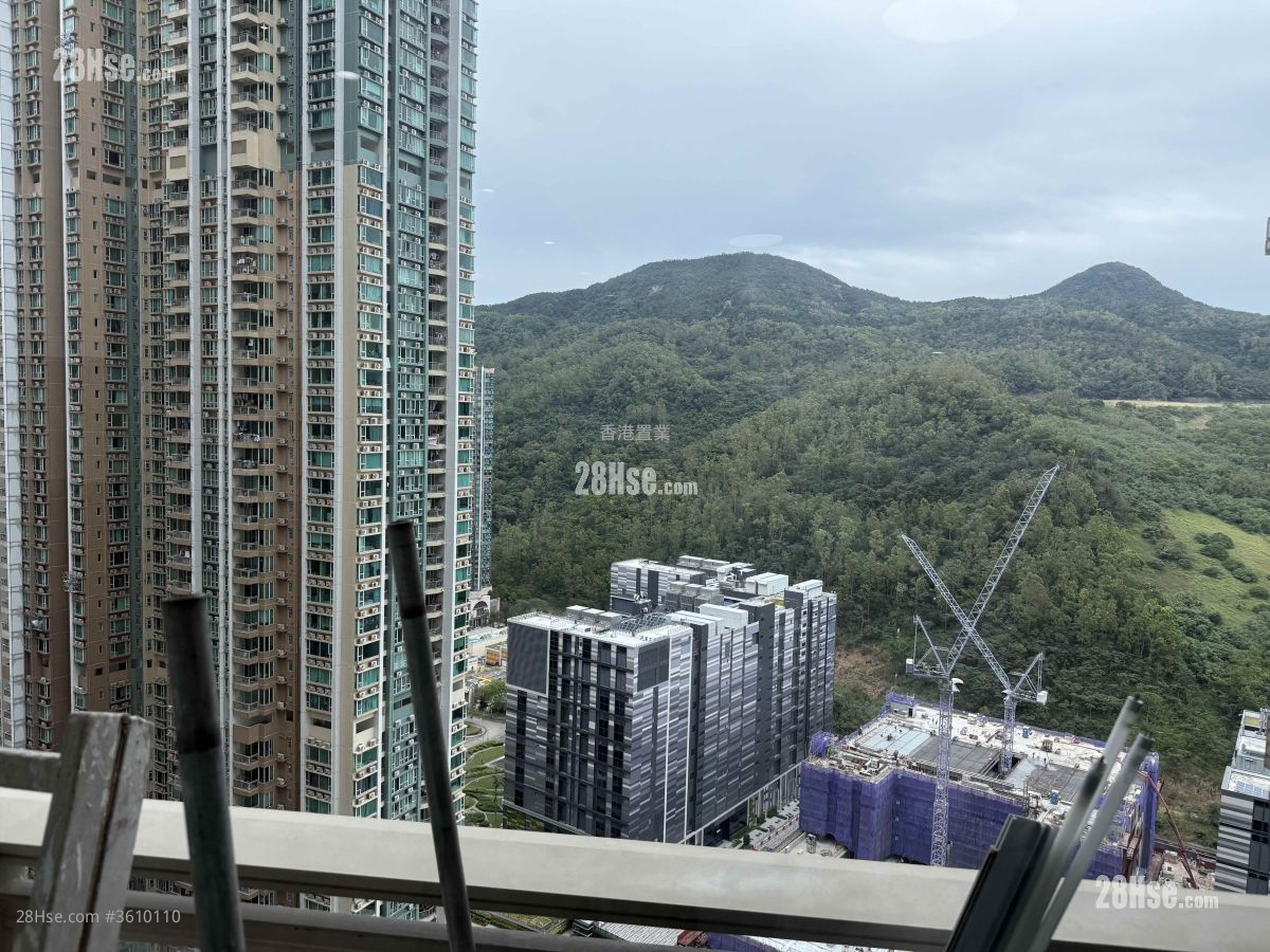 Le Prestige Rental 4 Bedrooms , 3 Bathrooms 972 ft²