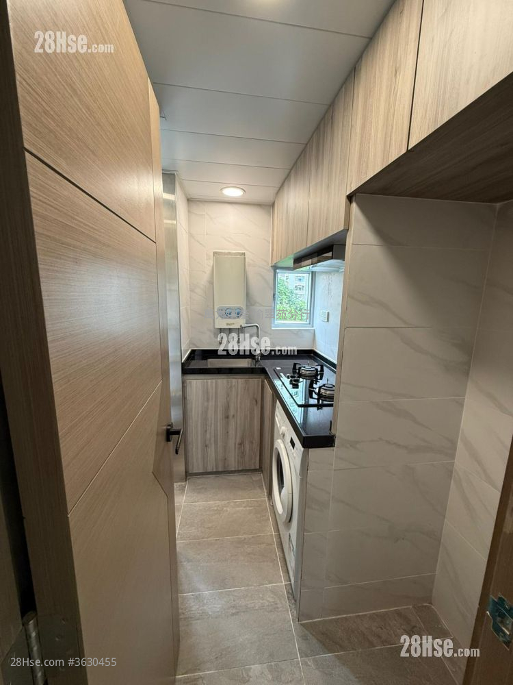 耀安村 售盤 3 房 , 1 浴室 369 平方呎