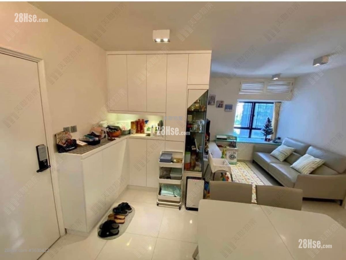 Tai Hing Gardens Sell 2 Bedrooms , 1 Bathroom 447 ft²