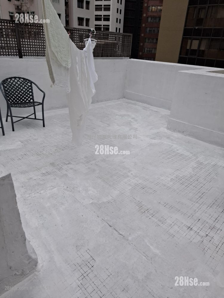 12-16 Lok Ku Road Rental 2 Bedrooms , 1 Bathroom 264 ft²