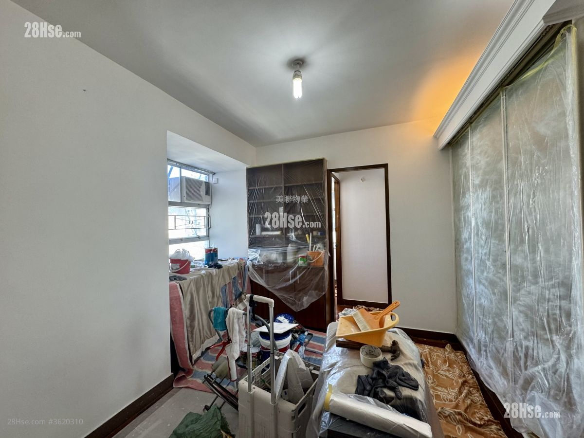 Greenwood Garden Rental 2 Bedrooms , 1 Bathroom 280 ft²