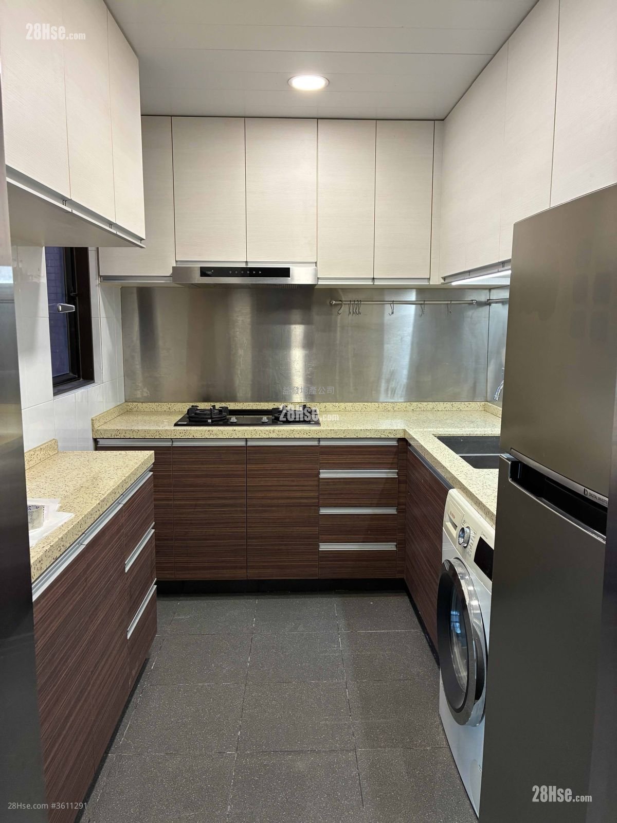 Villa Premiere Rental 2 Bedrooms , 1 Bathroom 531 ft²