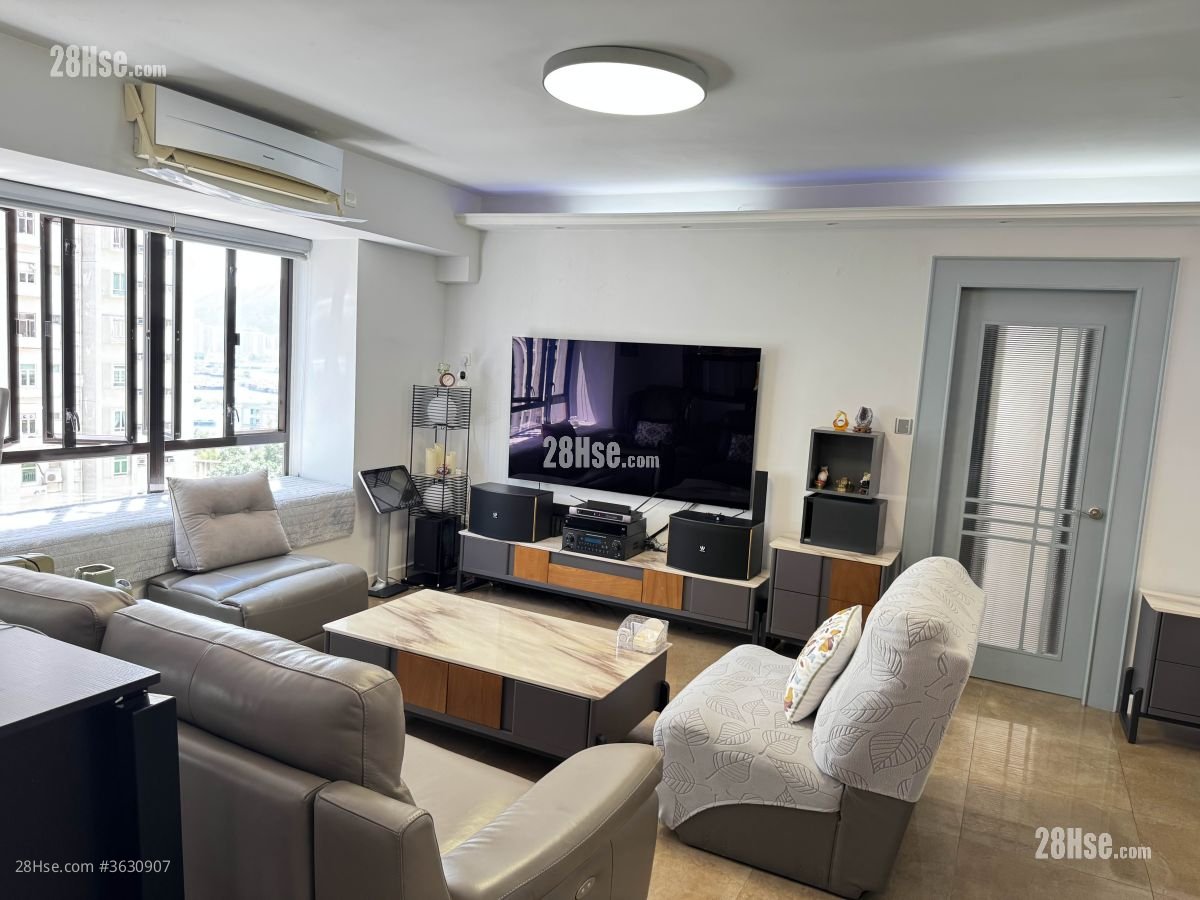 雅翠苑 租盤 4 房 , 3 浴室 1,349 平方呎