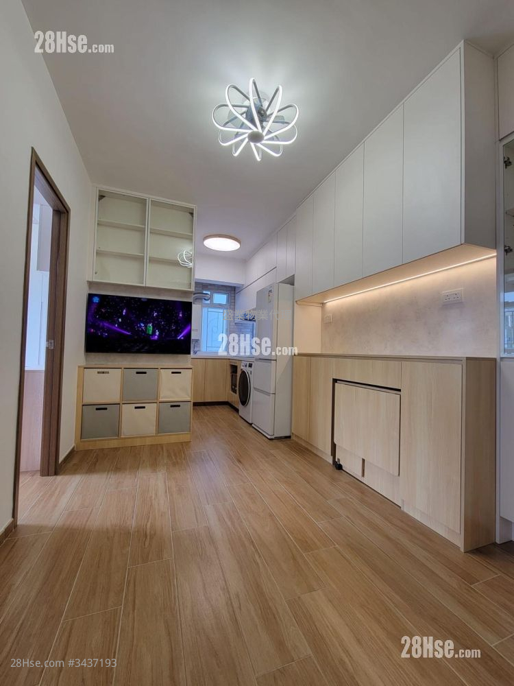 Yen Lok Building Rental 2 Bedrooms , 1 Bathroom 335 ft²