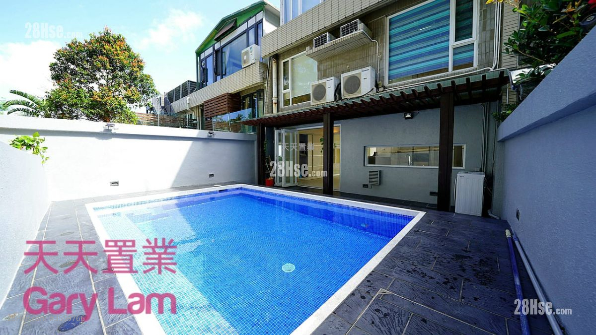 Little Palm Villa Rental 3 Bedrooms , 3 Bathrooms 1,702 ft²