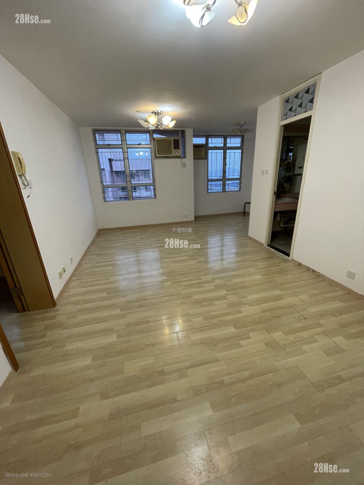 Lai Yan Court Sell 2 Bedrooms , 1 Bathroom 531 ft²