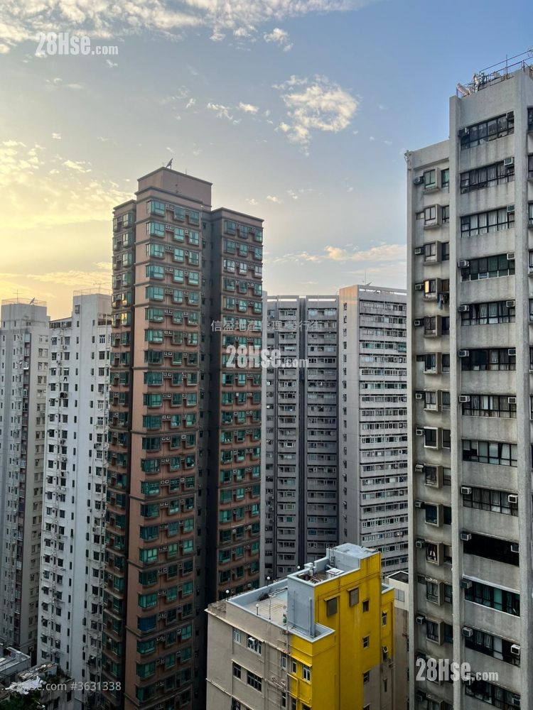 港輝豪庭 售盤 2 房 , 1 浴室 426 平方呎