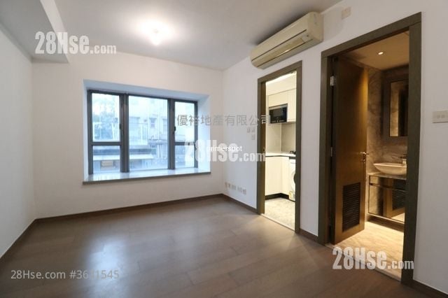 Centrepoint Rental 1 Bedroom , 1 Bathroom 339 ft²