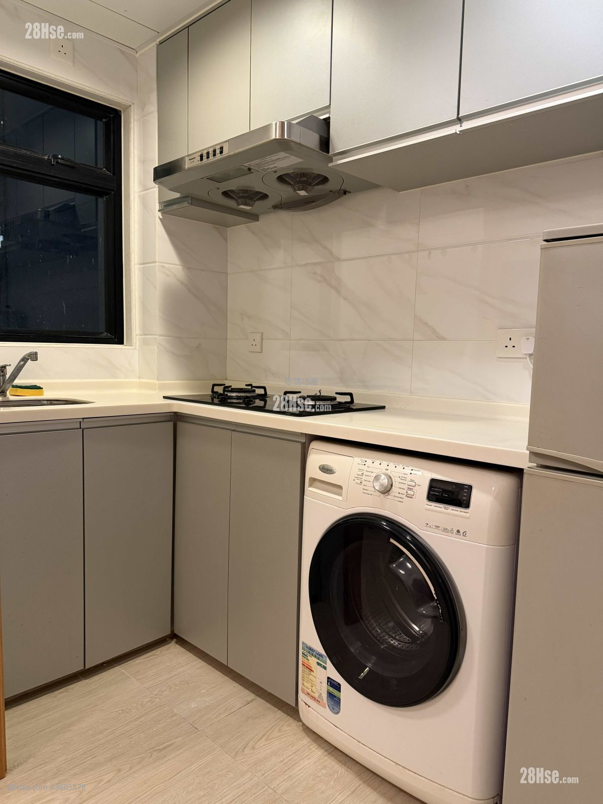 國泰新宇 租盤 1 房 , 1 浴室 307 平方呎