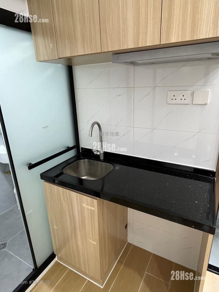 福安大廈 租盤 1 房 , 1 浴室 180 平方呎