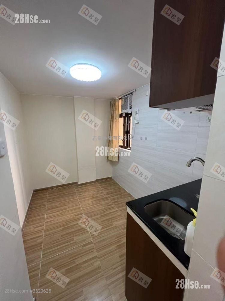 弼街樓 租盤 開放式間隔 , 1 浴室 130 平方呎