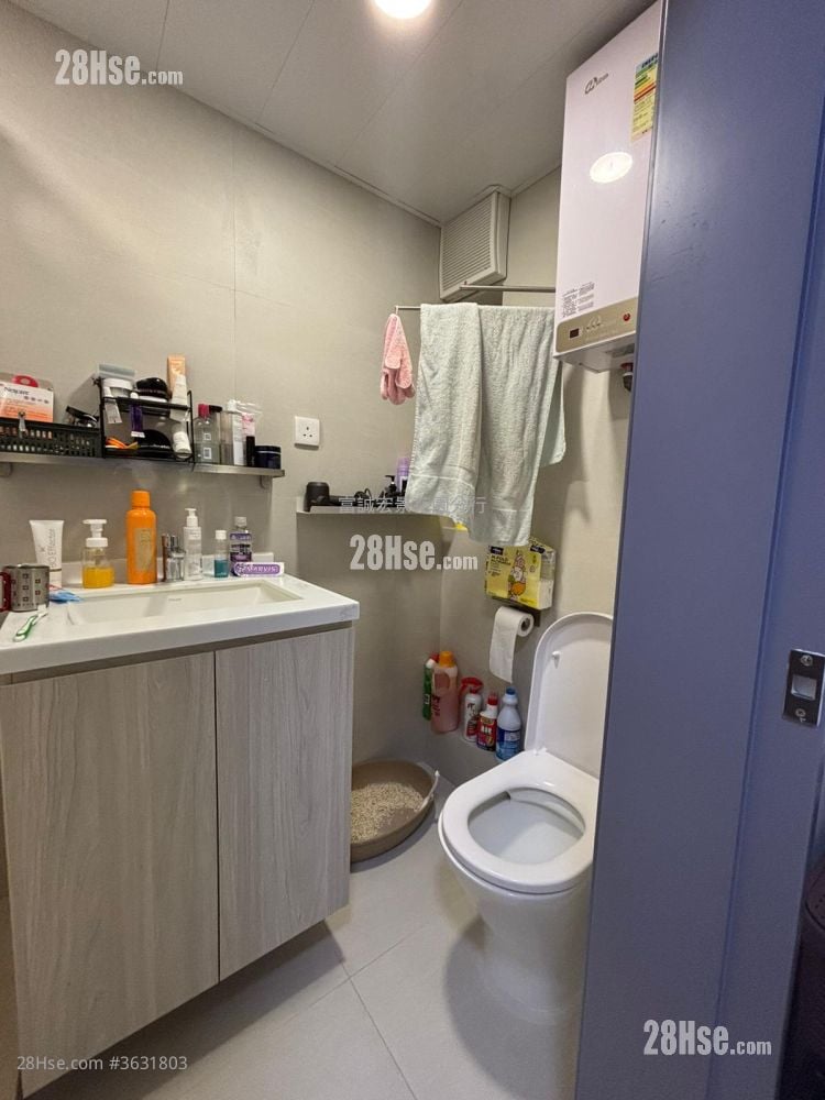 瓊麗苑 售盤 2 房 , 1 浴室 401 平方呎